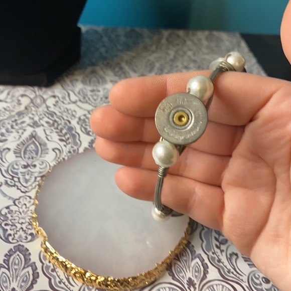 Winchester 20GA Shell Wire Wrapped Bracelet - Picture 3 of 4